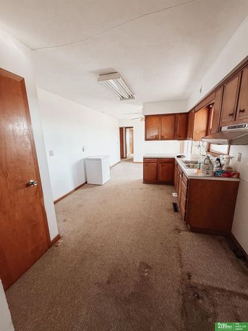 3120 S Lincoln Avenue, York, NE 68467