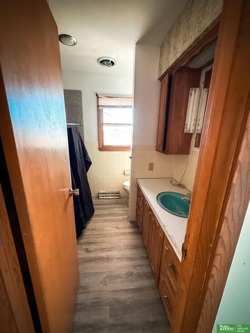 3120 S Lincoln Avenue, York, NE 68467