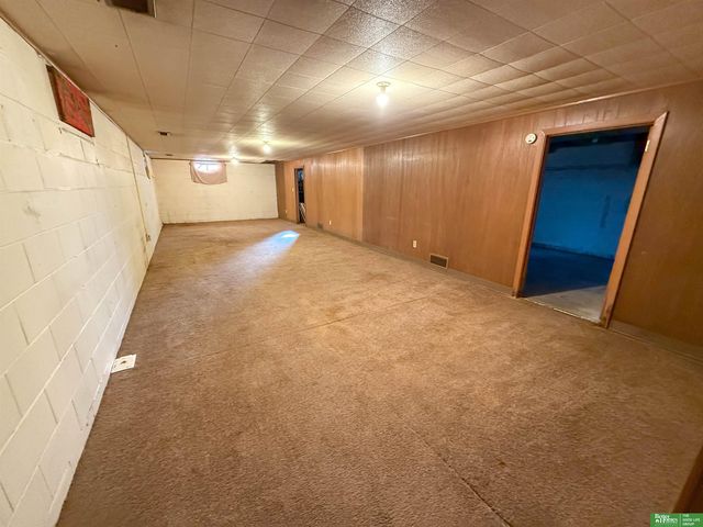 3120 S Lincoln Avenue, York, NE 68467