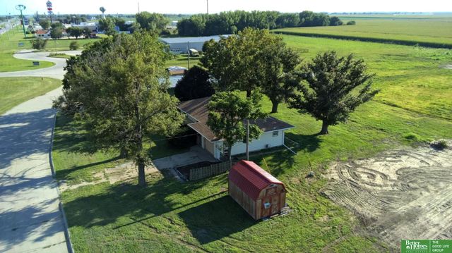 3120 S Lincoln Avenue, York, NE 68467