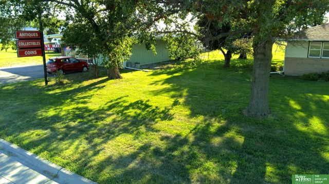 3120 S Lincoln Avenue, York, NE 68467