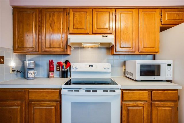 2826 W 3rd Ave, El Dorado, KS 67042