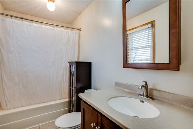 2826 W 3rd Ave, El Dorado, KS 67042