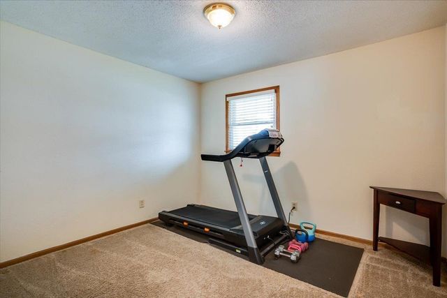 2826 W 3rd Ave, El Dorado, KS 67042