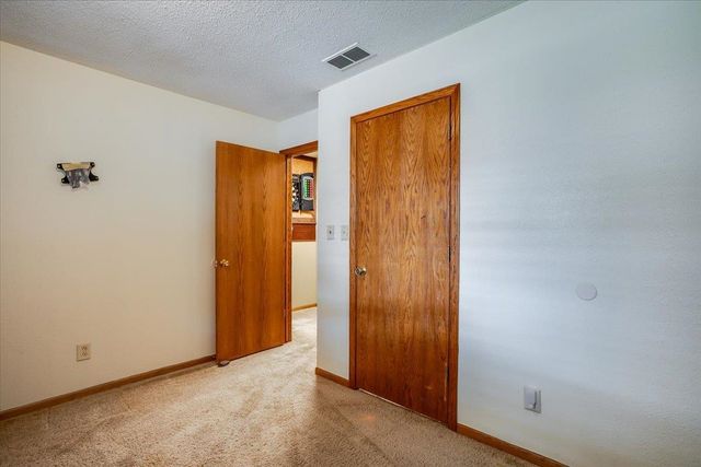 2826 W 3rd Ave, El Dorado, KS 67042