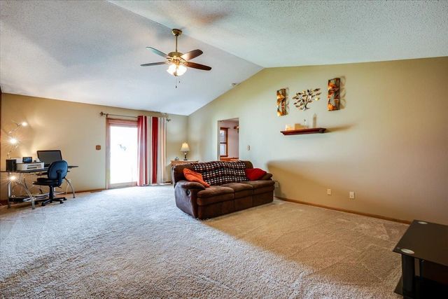 2826 W 3rd Ave, El Dorado, KS 67042