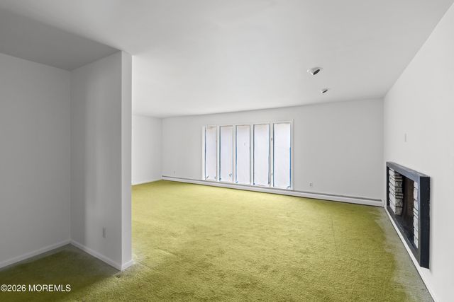 212 Fort Plains Road, Howell, NJ 07731