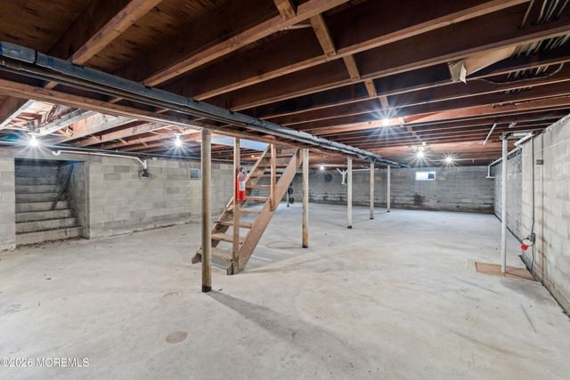 212 Fort Plains Road, Howell, NJ 07731