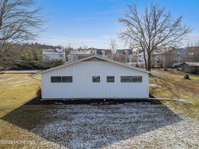 212 Fort Plains Road, Howell, NJ 07731