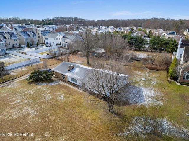 212 Fort Plains Road, Howell, NJ 07731