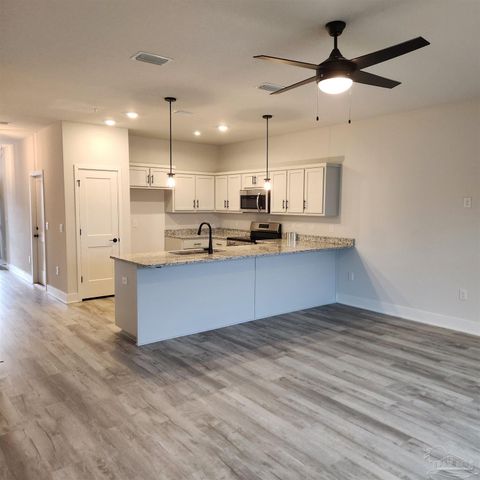 5514 Lexlee Blvd 4A, Pensacola, FL 32526