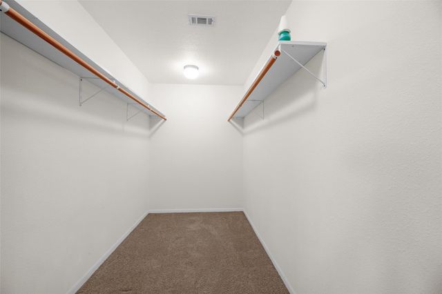 8439 Fm 442, Boling, TX 77420