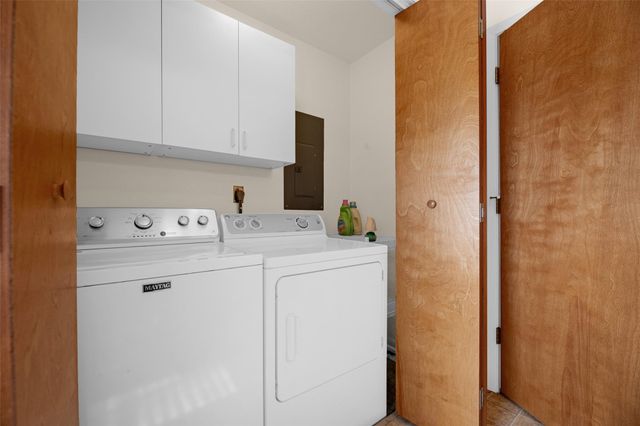 8439 Fm 442, Boling, TX 77420