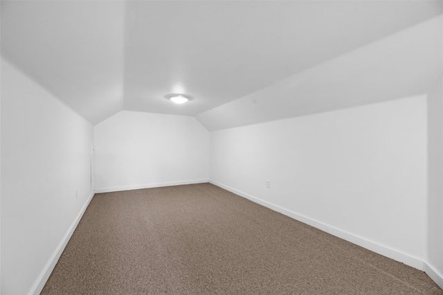 8439 Fm 442, Boling, TX 77420