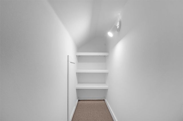 8439 Fm 442, Boling, TX 77420