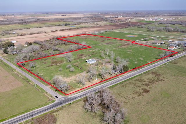 8439 Fm 442, Boling, TX 77420