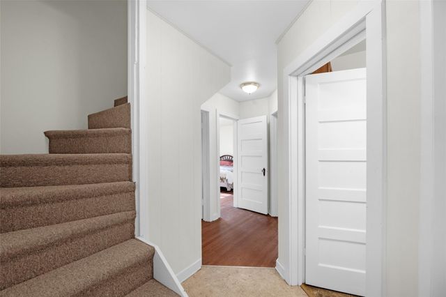 8439 Fm 442, Boling, TX 77420