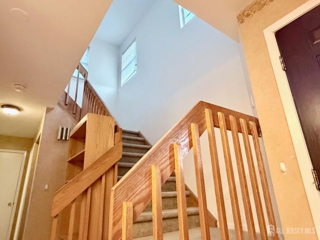 55 Sand Hill Road, Jamesburg, NJ 08831