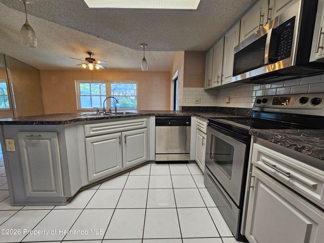 430 Portland Avenue, Spring Hill, FL 34606