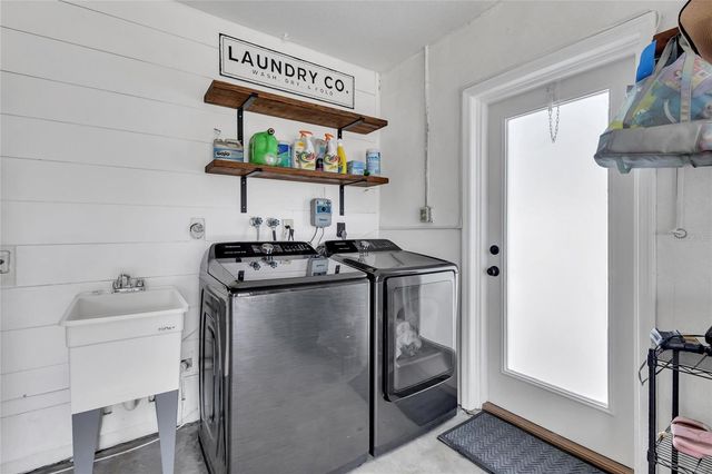 11034 MALAGA DRIVE, Largo, FL 33774