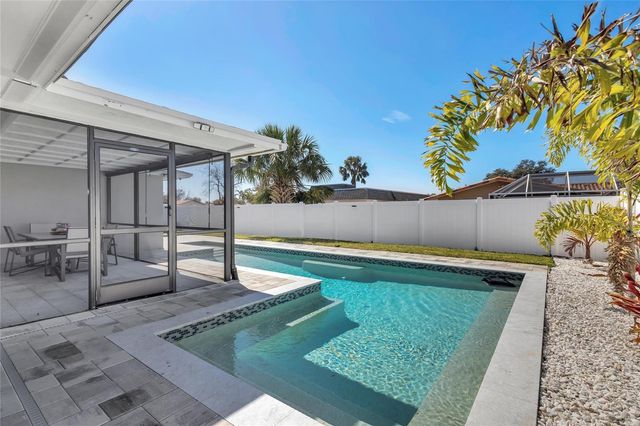 11034 MALAGA DRIVE, Largo, FL 33774