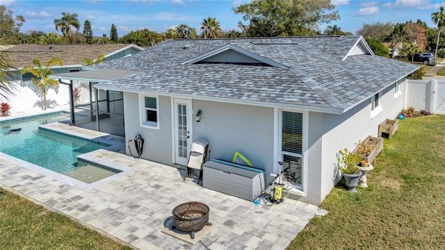 11034 MALAGA DRIVE, Largo, FL 33774