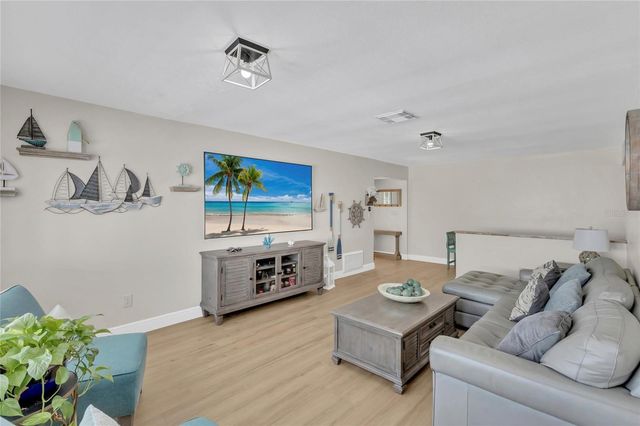 11034 MALAGA DRIVE, Largo, FL 33774