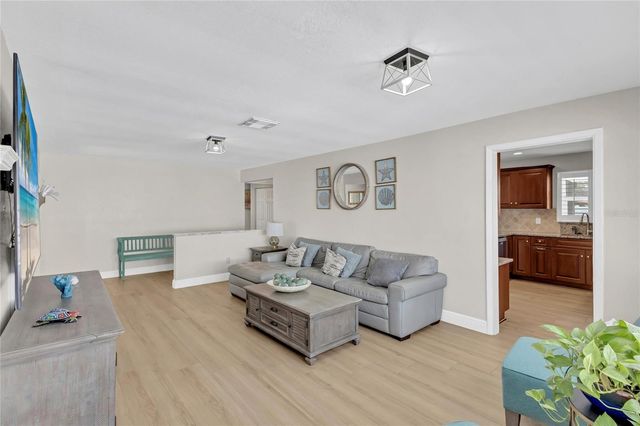 11034 MALAGA DRIVE, Largo, FL 33774