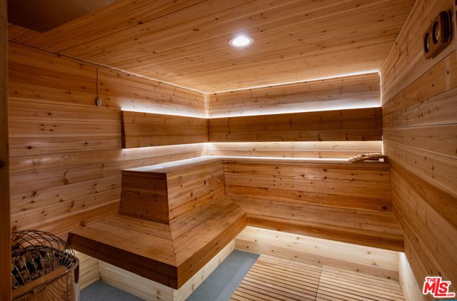 2170 Century Park East 1107, Los Angeles, CA 90067