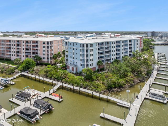 3 Riverwalk Dr Unit 404, New Smyrna Beach, FL 32169