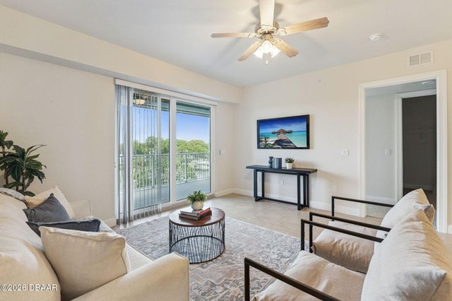 3 Riverwalk Dr Unit 404, New Smyrna Beach, FL 32169