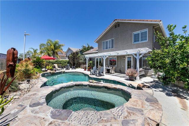 14266 Sequoia, Canyon Country, CA 91387