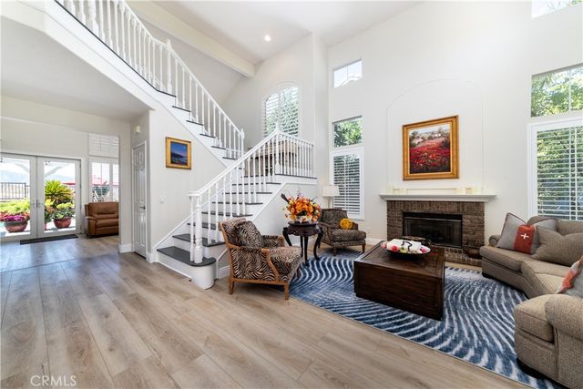 14266 Sequoia, Canyon Country, CA 91387