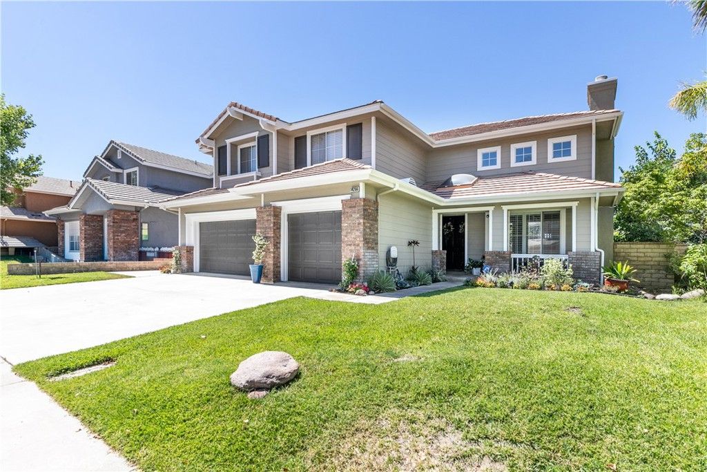 14266 Sequoia, Canyon Country, CA 91387