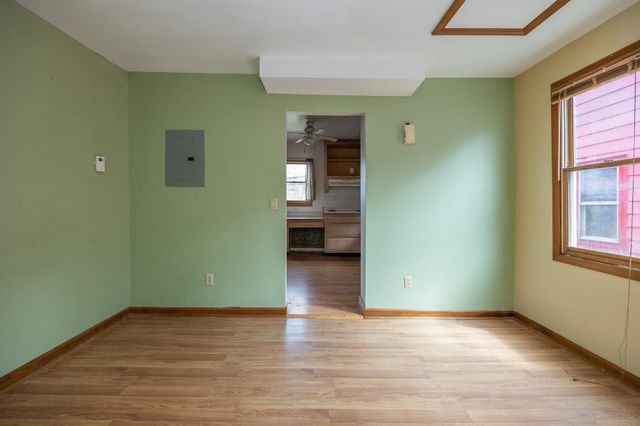 6-8 Decatur Street, Burlington, VT 05401