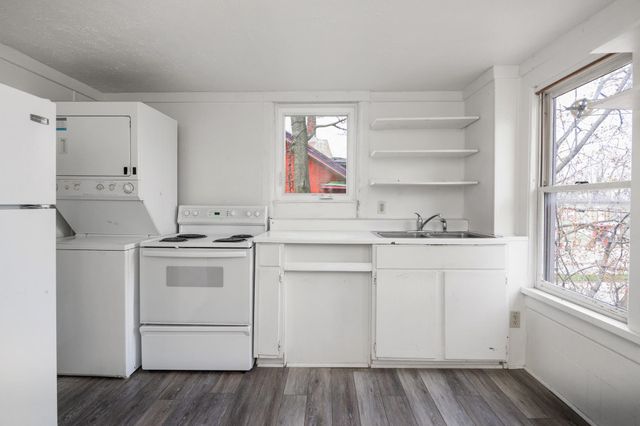 6-8 Decatur Street, Burlington, VT 05401
