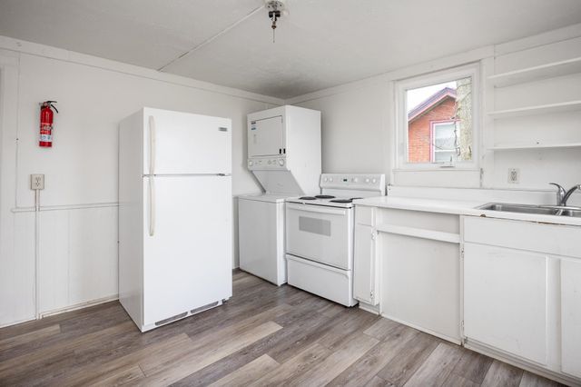 6-8 Decatur Street, Burlington, VT 05401