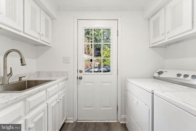 2711 S SHORE DR, Williamstown, NJ 08094