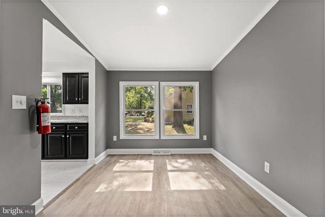2711 S SHORE DR, Williamstown, NJ 08094