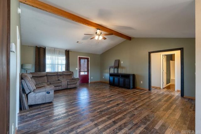 389 Center Chapel Rd., Wilburn, AR 72179