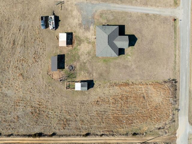 389 Center Chapel Rd., Wilburn, AR 72179