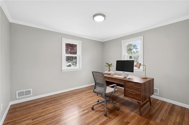 859 Church Avenue, Warwick, RI 02889