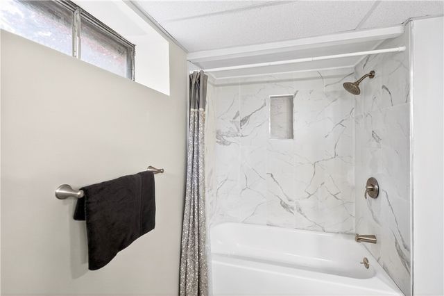 859 Church Avenue, Warwick, RI 02889