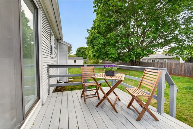 859 Church Avenue, Warwick, RI 02889