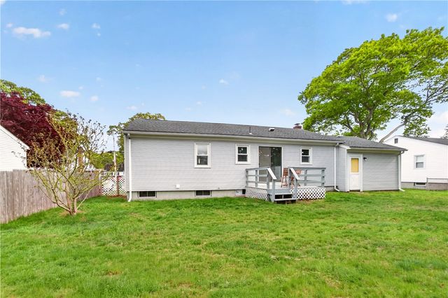 859 Church Avenue, Warwick, RI 02889