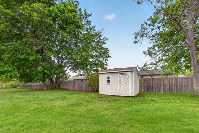 859 Church Avenue, Warwick, RI 02889