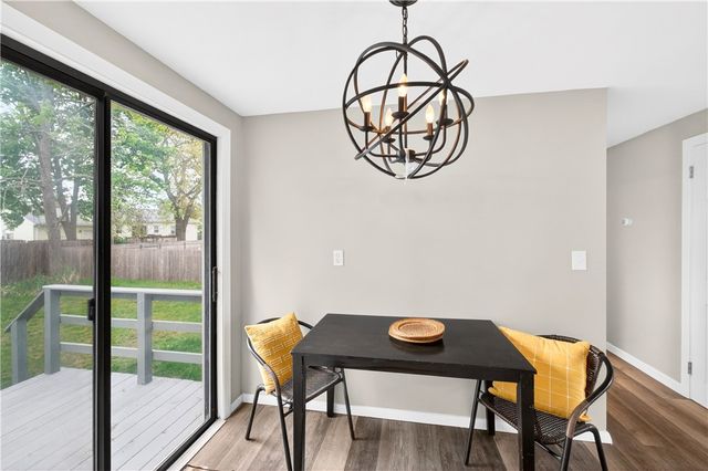 859 Church Avenue, Warwick, RI 02889