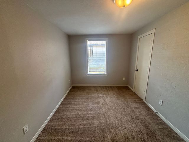 521 Ruth Street A, Denton, TX 76205