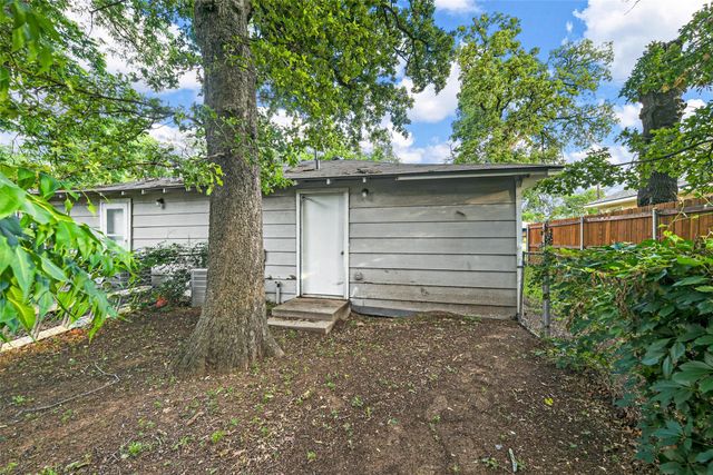 521 Ruth Street A, Denton, TX 76205