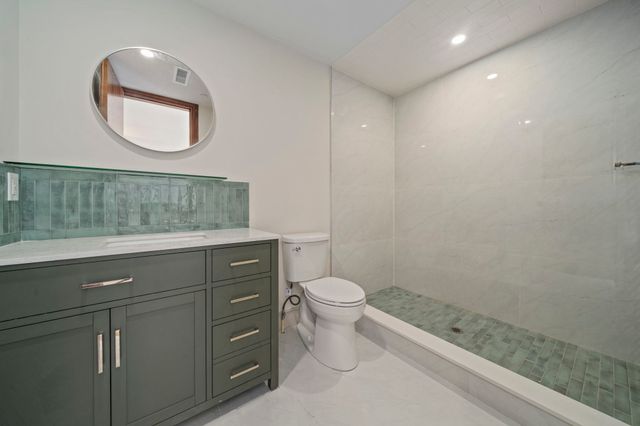 273 Havre 1, Boston, MA 02128